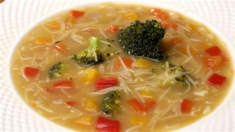  Sopa de Fideos con Tofu y Vegetales: ¿Un Deleite Umami para Calmar el Alma?